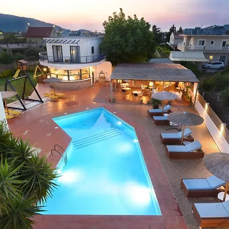 Lejlighedshotel Christina Dream Village Pastida