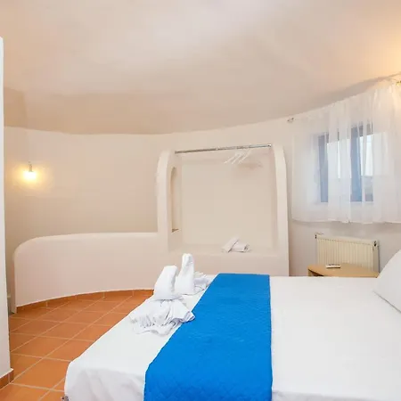 Christina Dream Village Lejlighedshotel 3*