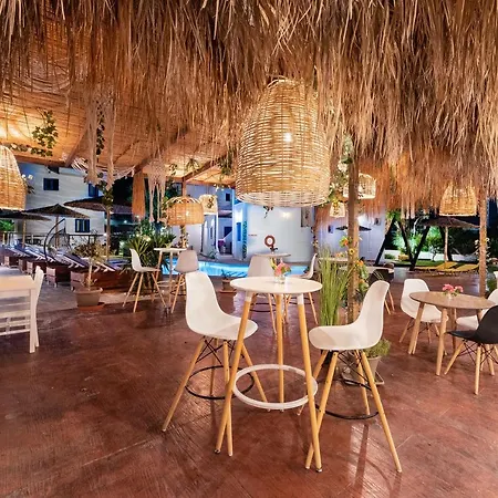 Aparthotel Christina Dream Village
